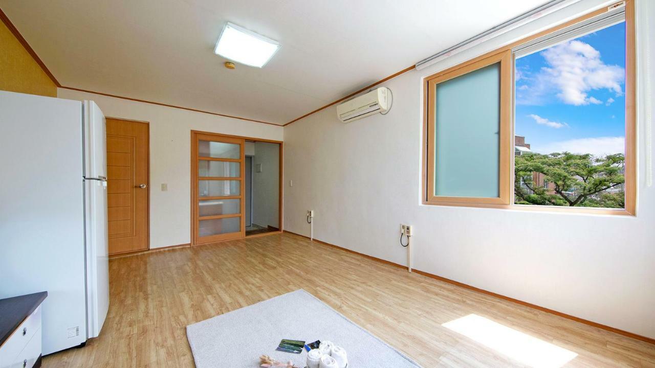 Samcheok Sol Beach Pension Buitenkant foto