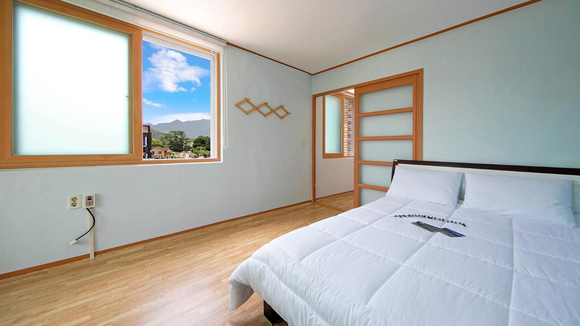 Samcheok Sol Beach Pension Buitenkant foto